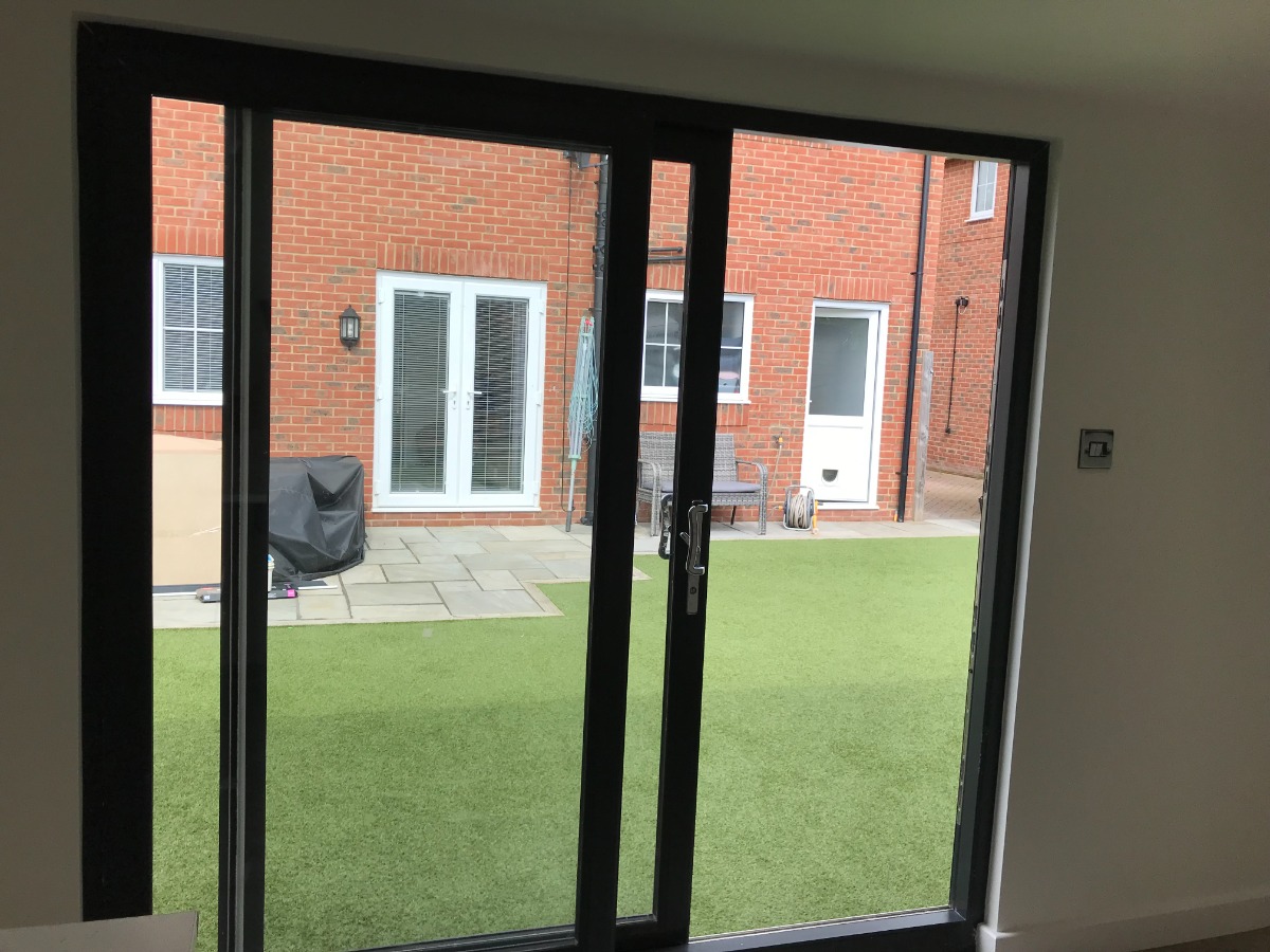 Builder: Image 4